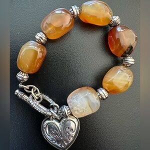 silvertone heart toggle w/ agate stone bracelet 8"